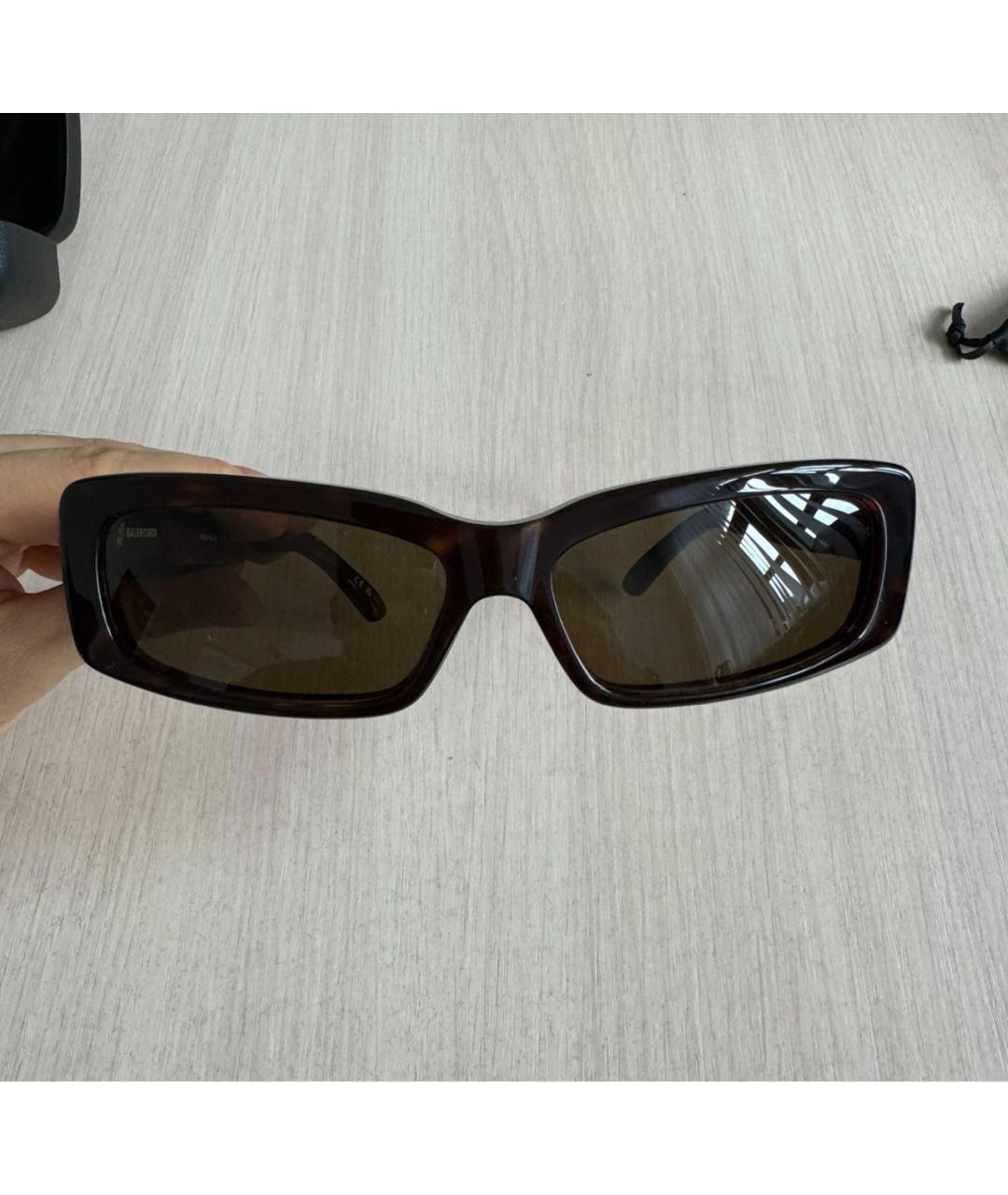 BALENCIAGA Коричневые пластиковые солнцезащитные очки, фото 2