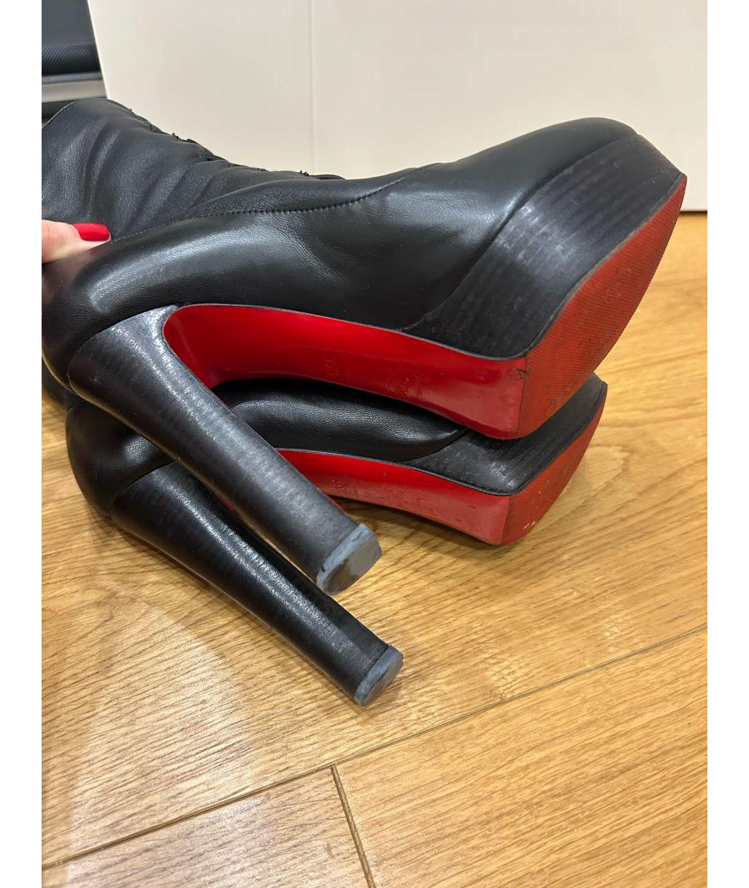 CHRISTIAN LOUBOUTIN Черные кожаные ботильоны, фото 4