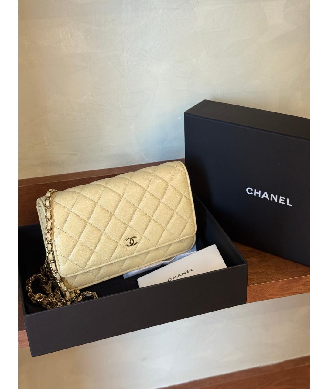 CHANEL Желтая кожаная сумка через плечо, фото 2
