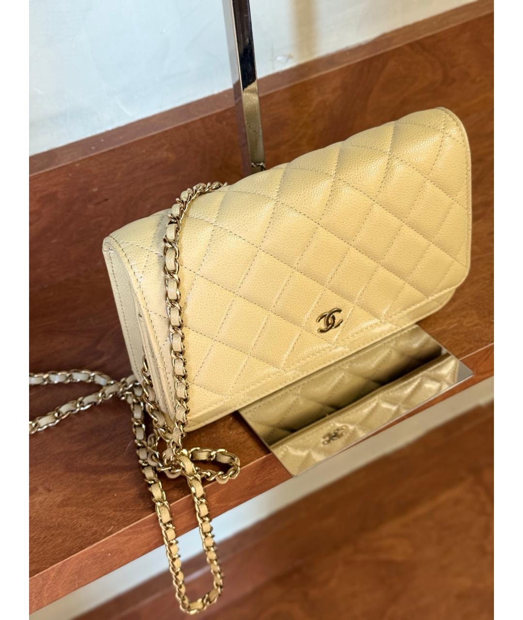 CHANEL Желтая кожаная сумка через плечо, фото 4