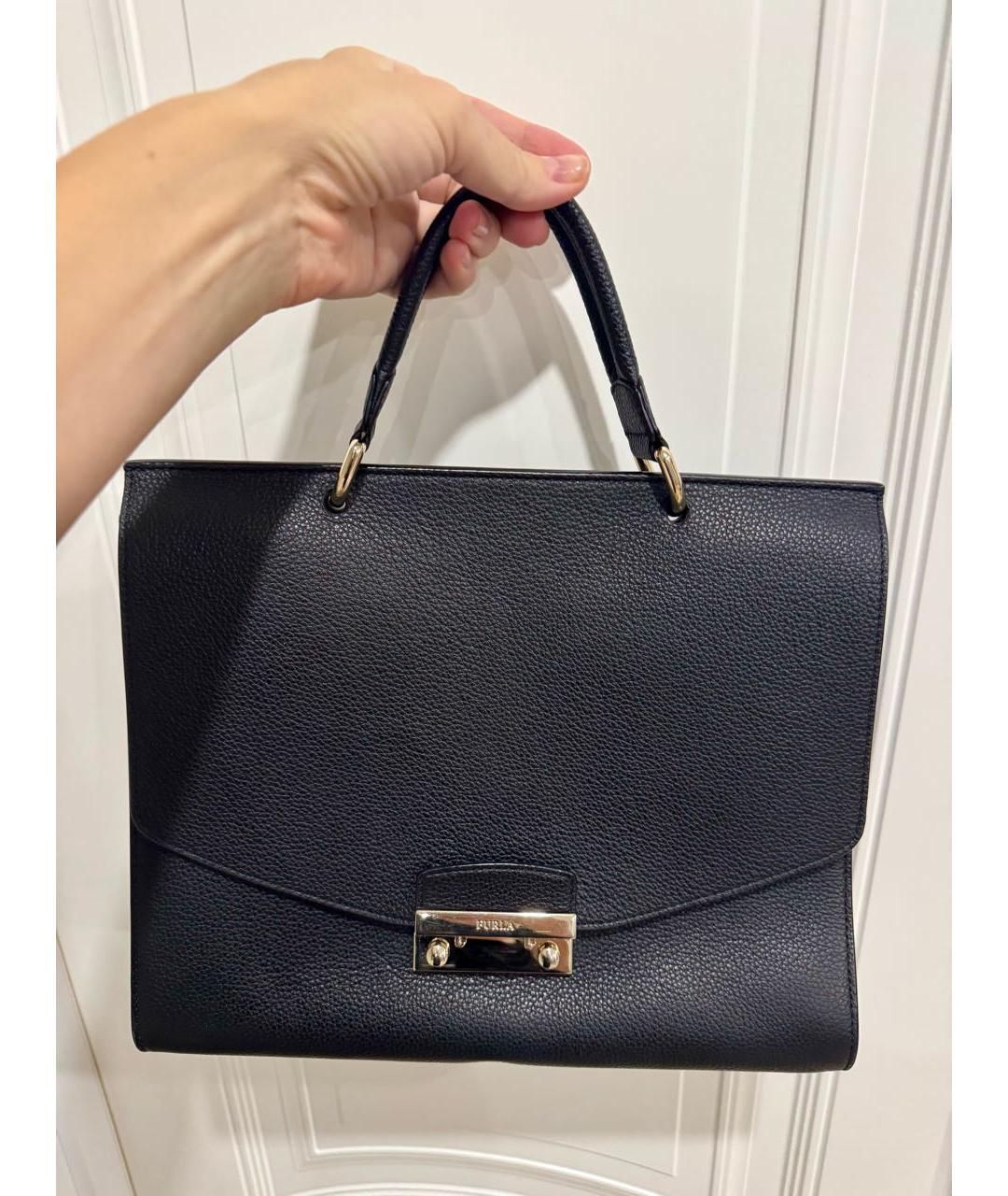 FURLA Черная кожаная сумка с короткими ручками, фото 6