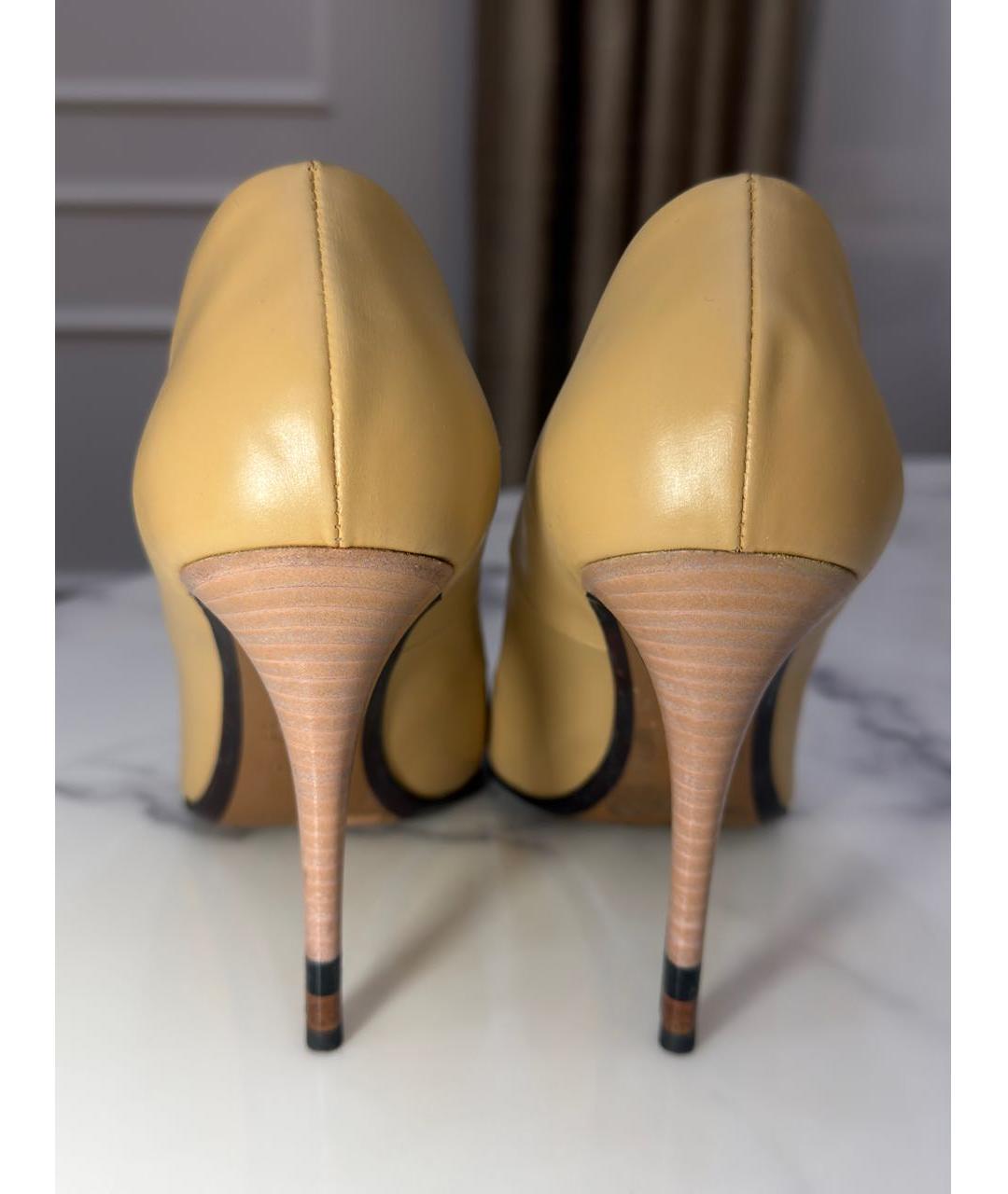 FENDI Бежевые кожаные туфли, фото 4