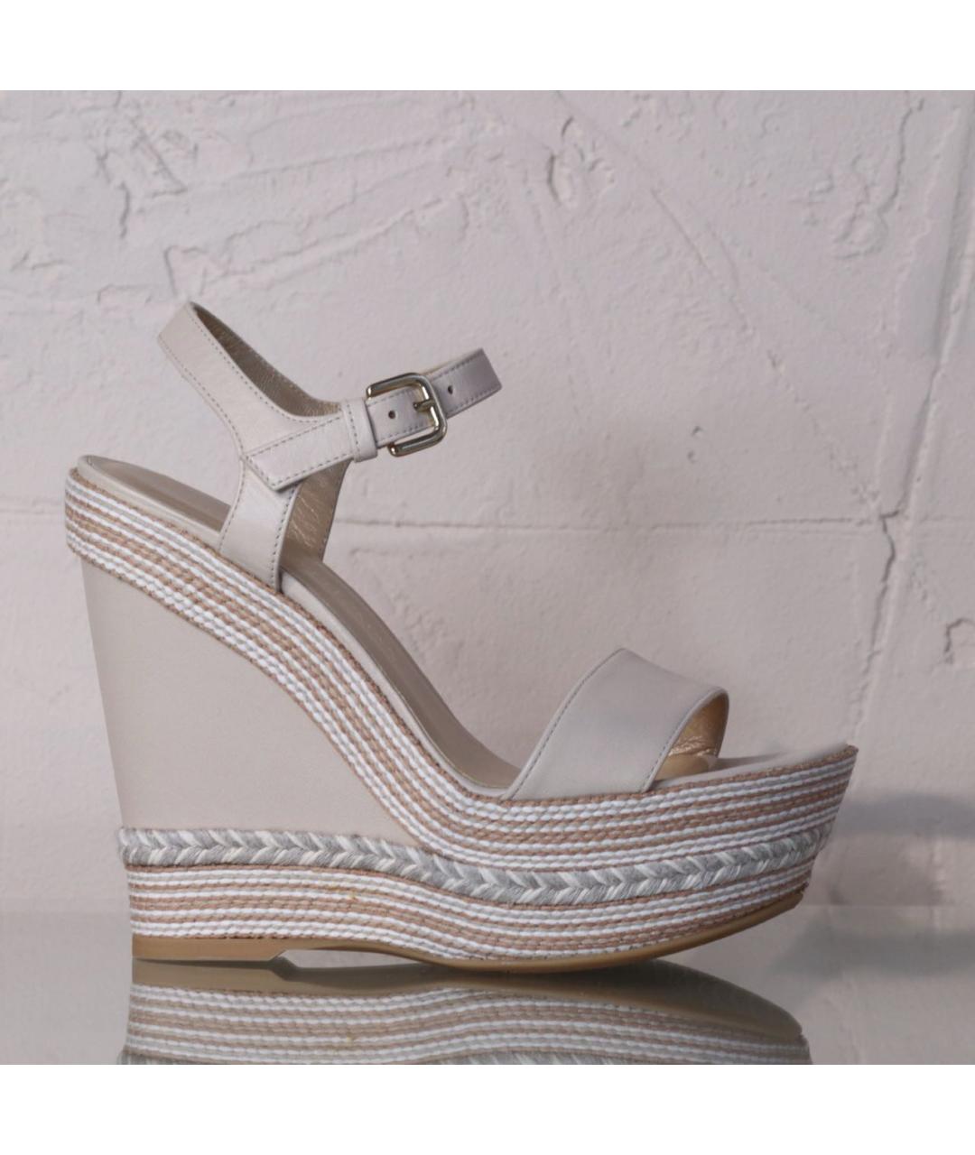 STUART WEITZMAN Бежевые кожаные босоножки, фото 8