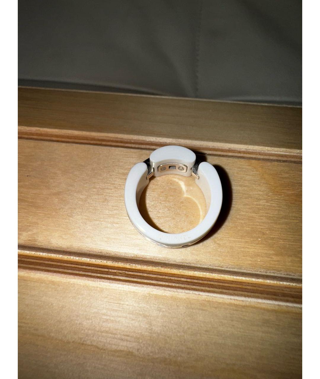CHANEL Белое кольцо из белого золота, фото 2