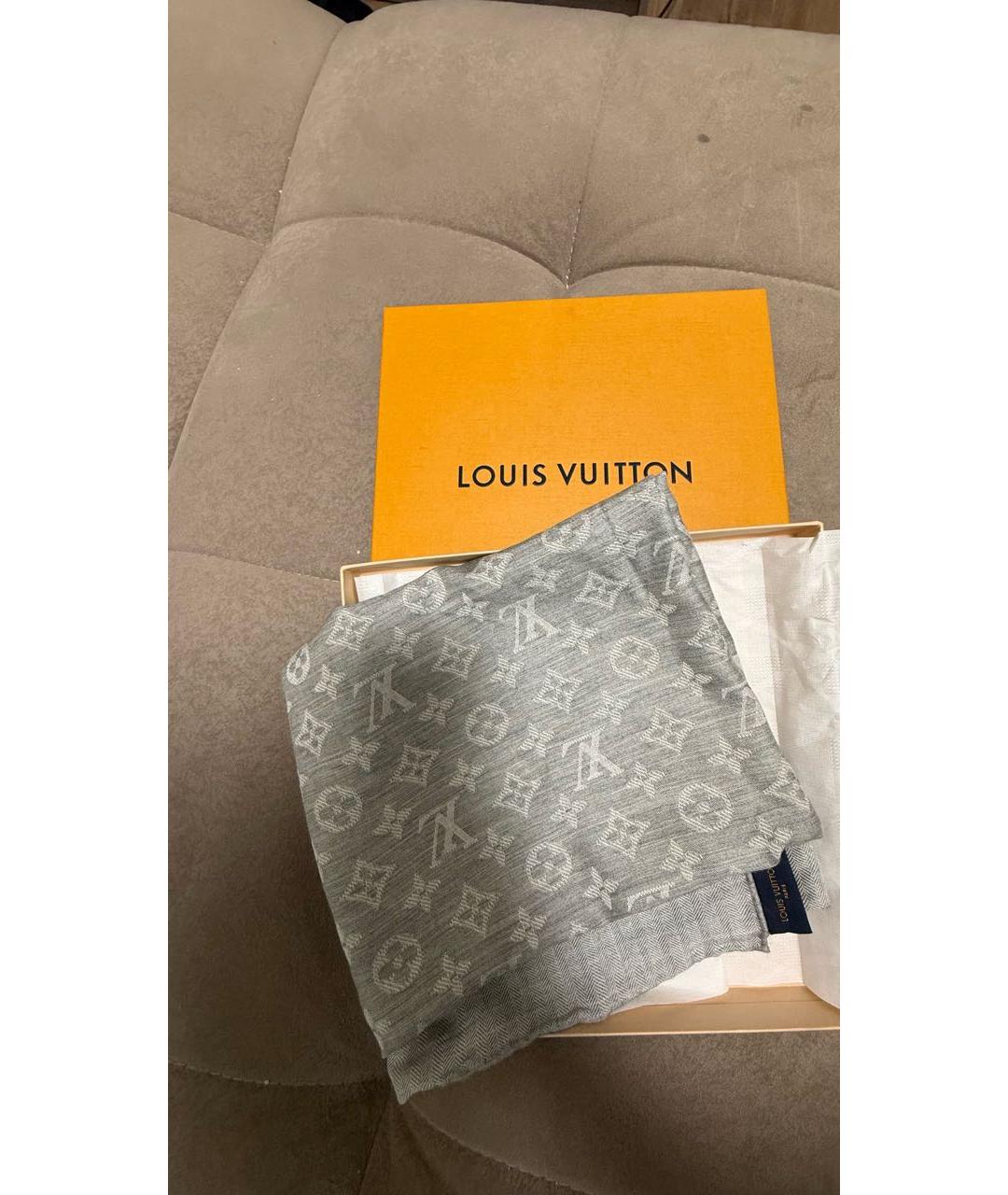 LOUIS VUITTON Серый шелковый платок, фото 3