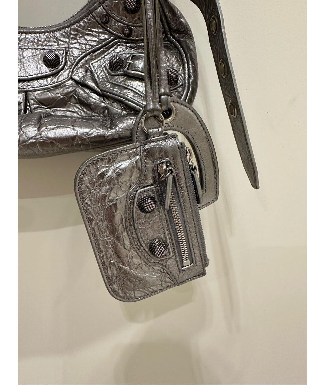 BALENCIAGA Серебряная кожаная сумка через плечо, фото 2