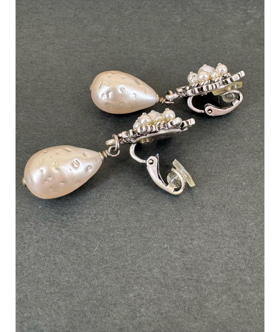 CHANEL Белые серьги, фото 3