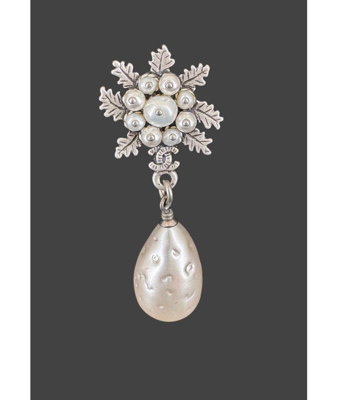CHANEL Белые серьги, фото 4