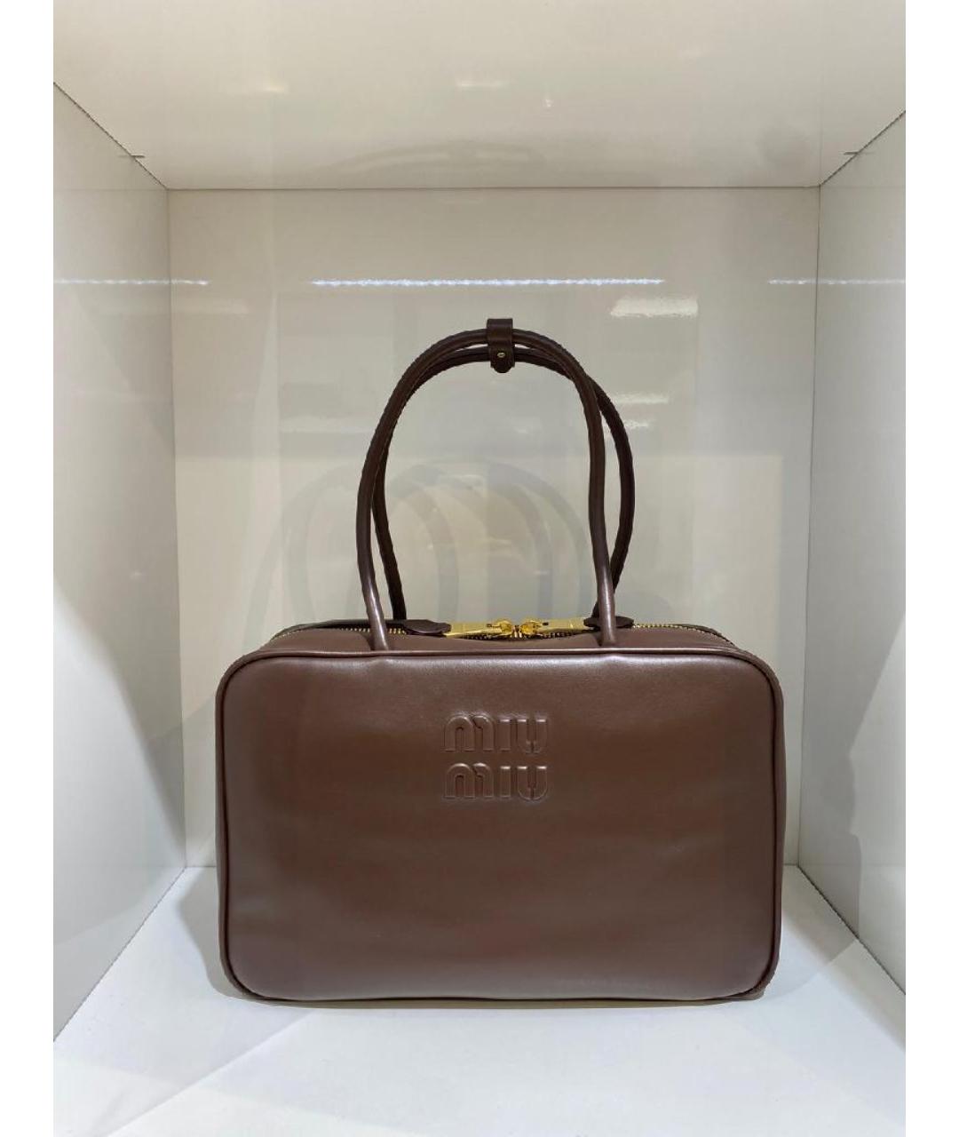 MIU MIU Коричневая кожаная сумка с короткими ручками, фото 2