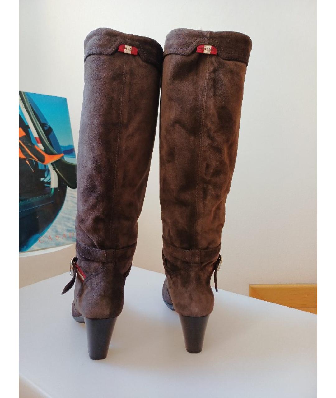 BALLY Коричневые замшевые сапоги, фото 7