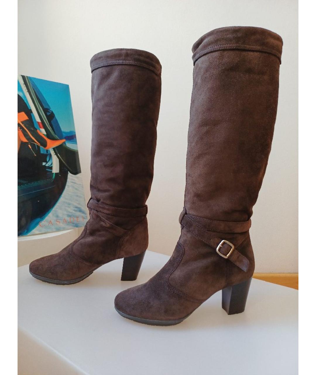 BALLY Коричневые замшевые сапоги, фото 3