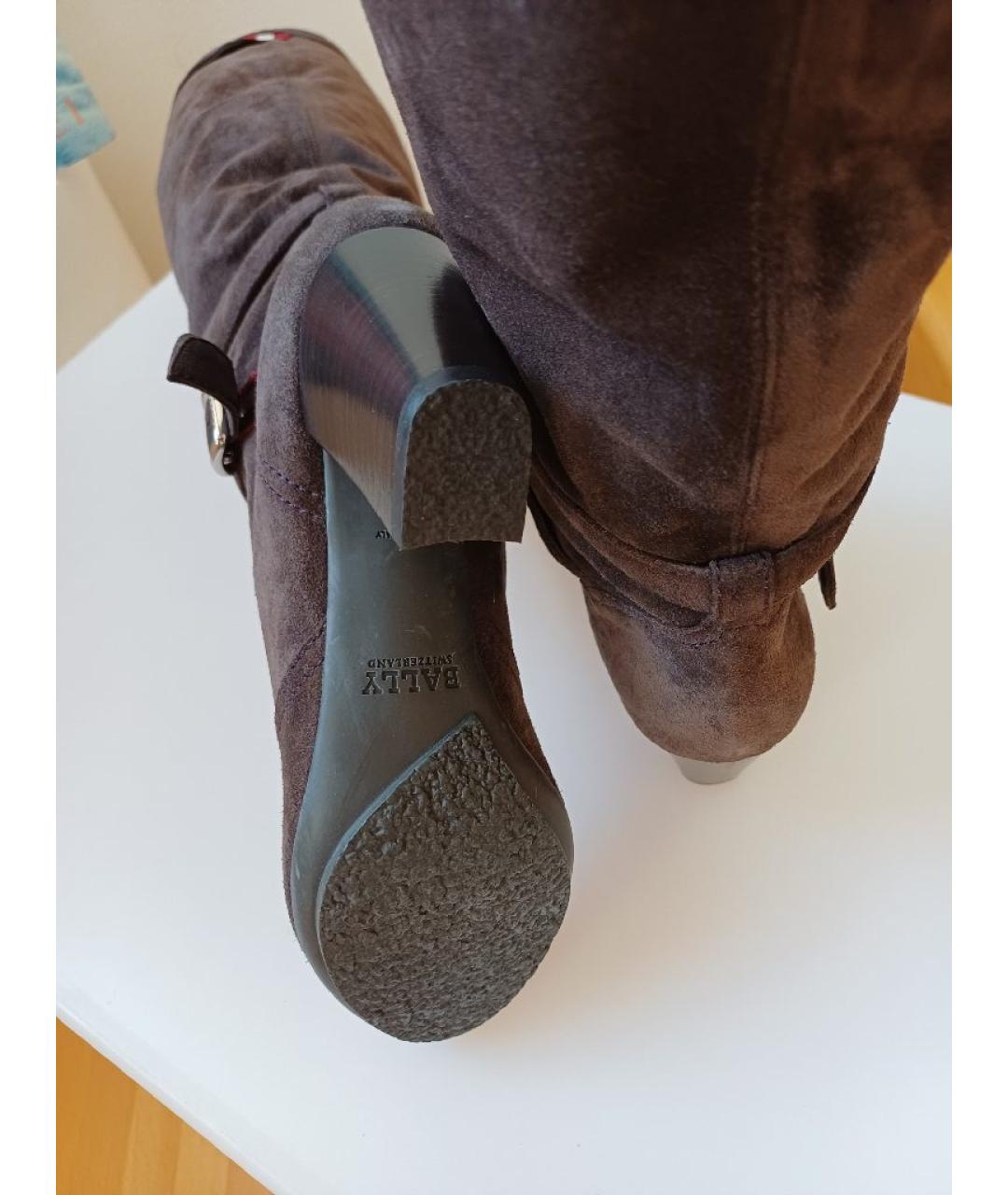 BALLY Коричневые замшевые сапоги, фото 8