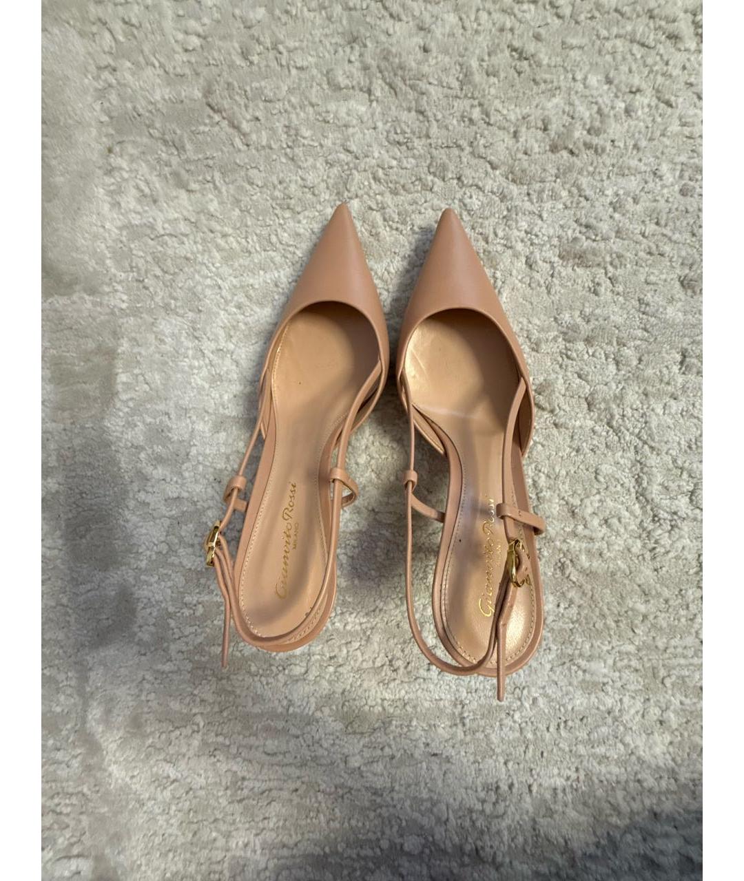 GIANVITO ROSSI Бежевые кожаные туфли, фото 3