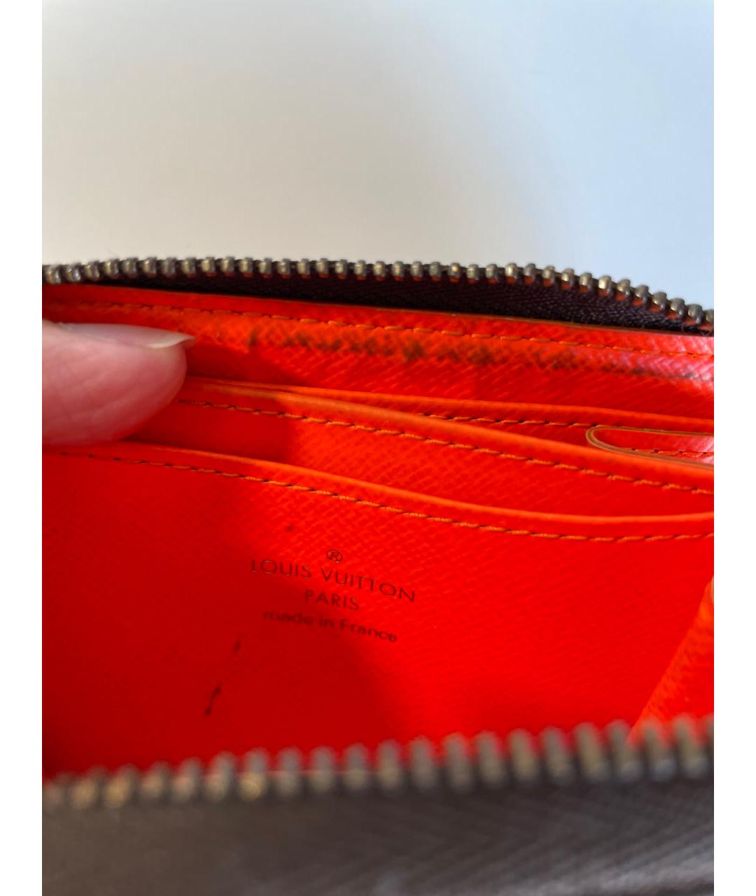 LOUIS VUITTON Черный кожаный кошелек, фото 5