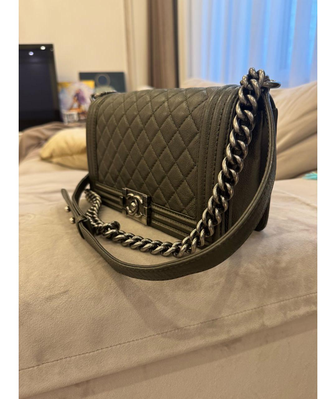 CHANEL Кожаная сумка через плечо, фото 2