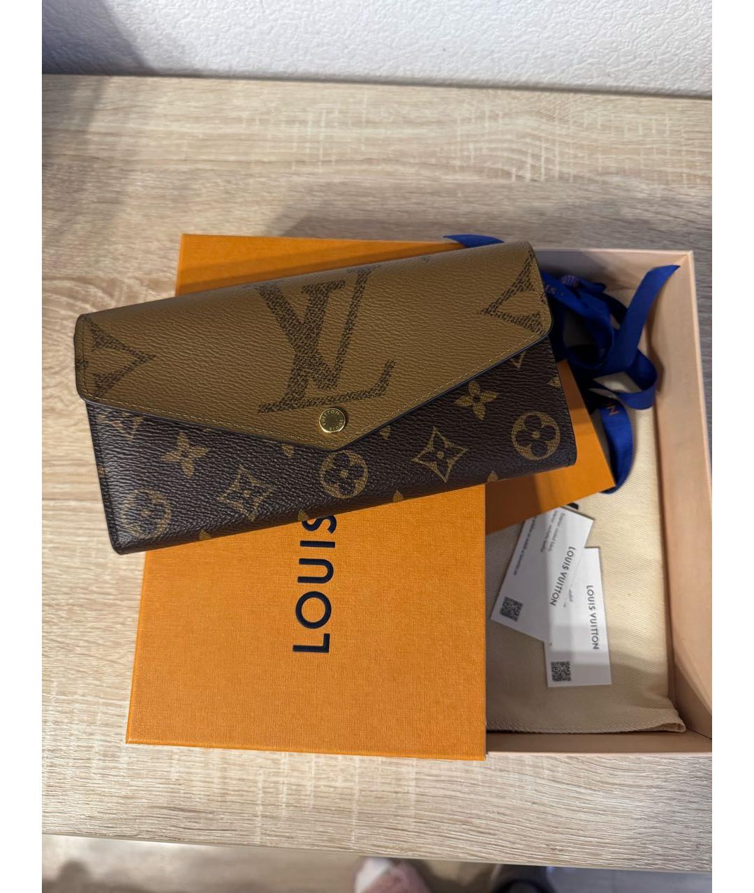 LOUIS VUITTON Коричневый кожаный кошелек, фото 2
