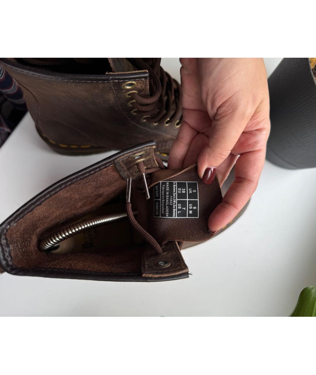 DR. MARTENS Коричневые нубуковые ботинки, фото 5