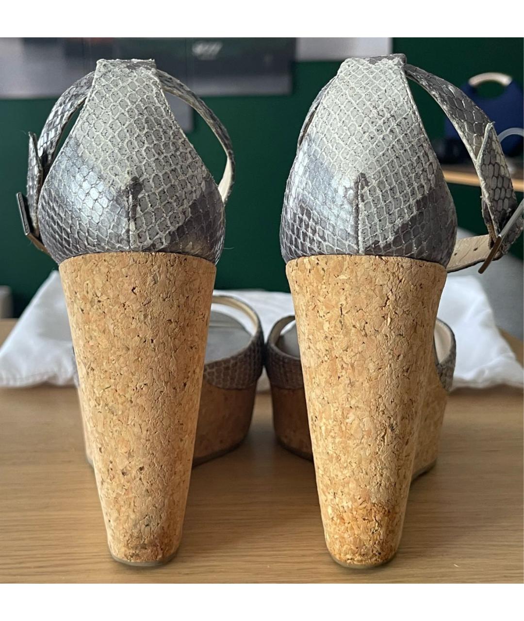 JIMMY CHOO Серые кожаные босоножки, фото 2