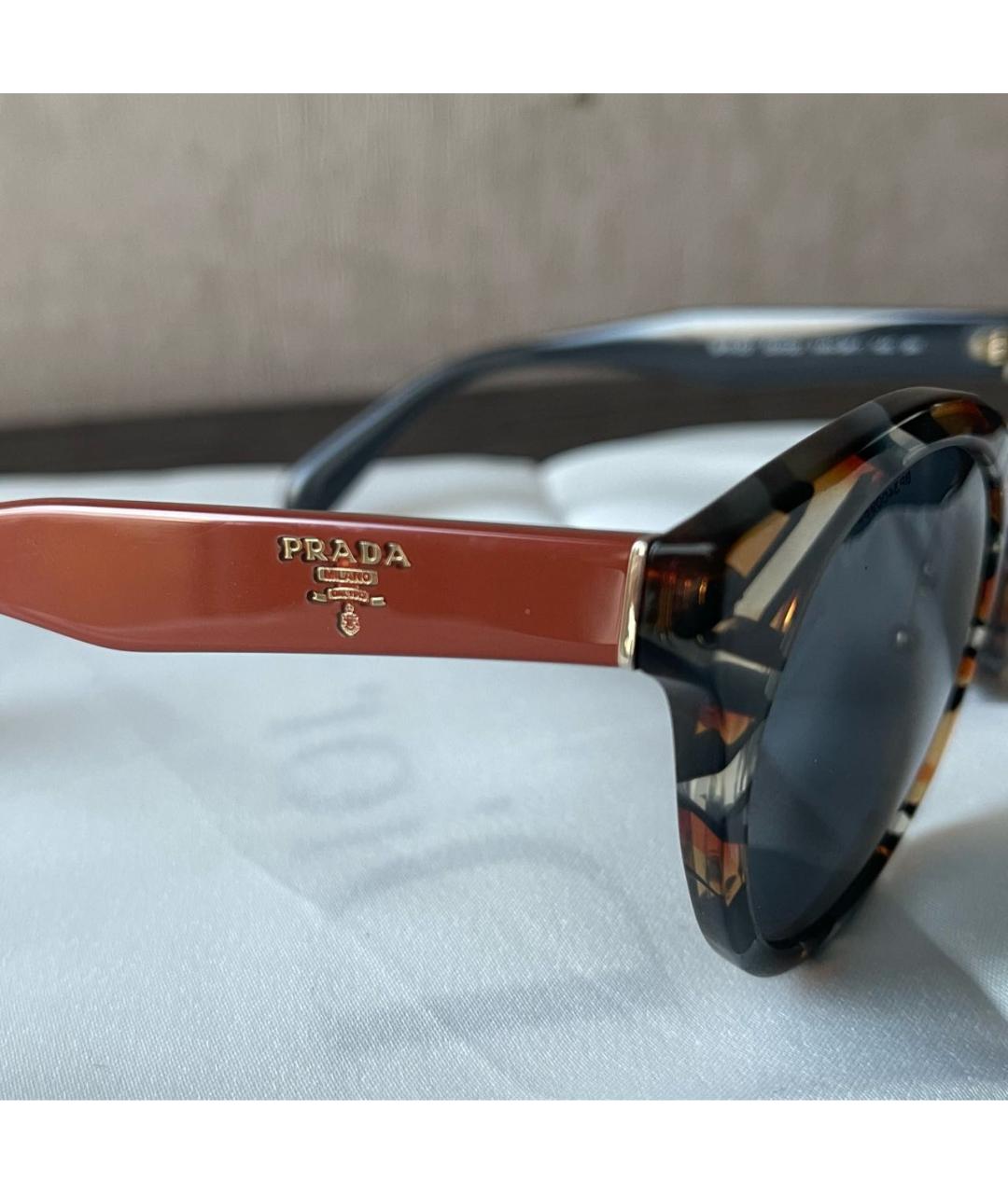 PRADA Коричневые пластиковые солнцезащитные очки, фото 3