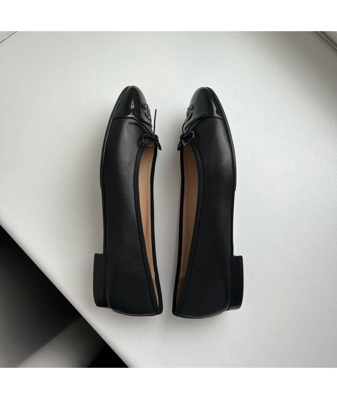CHANEL Черные кожаные балетки, фото 4