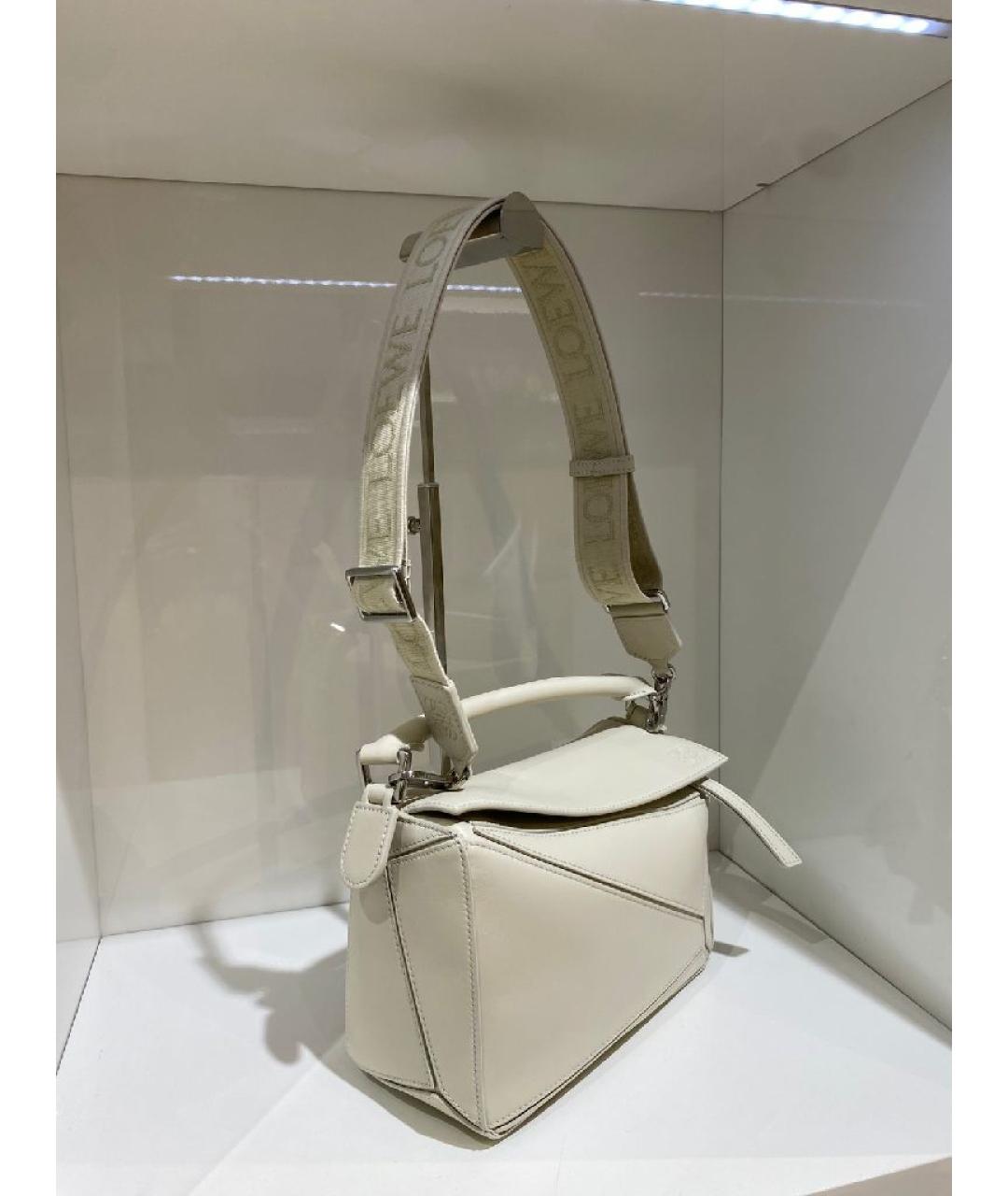 LOEWE Белая кожаная сумка с короткими ручками, фото 3