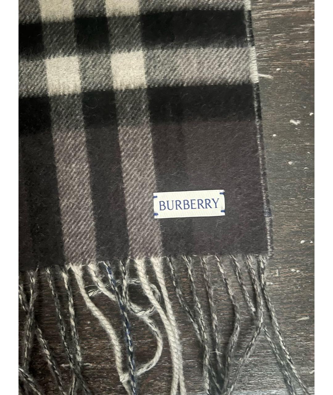 BURBERRY Антрацитовый кашемировый шарф, фото 3