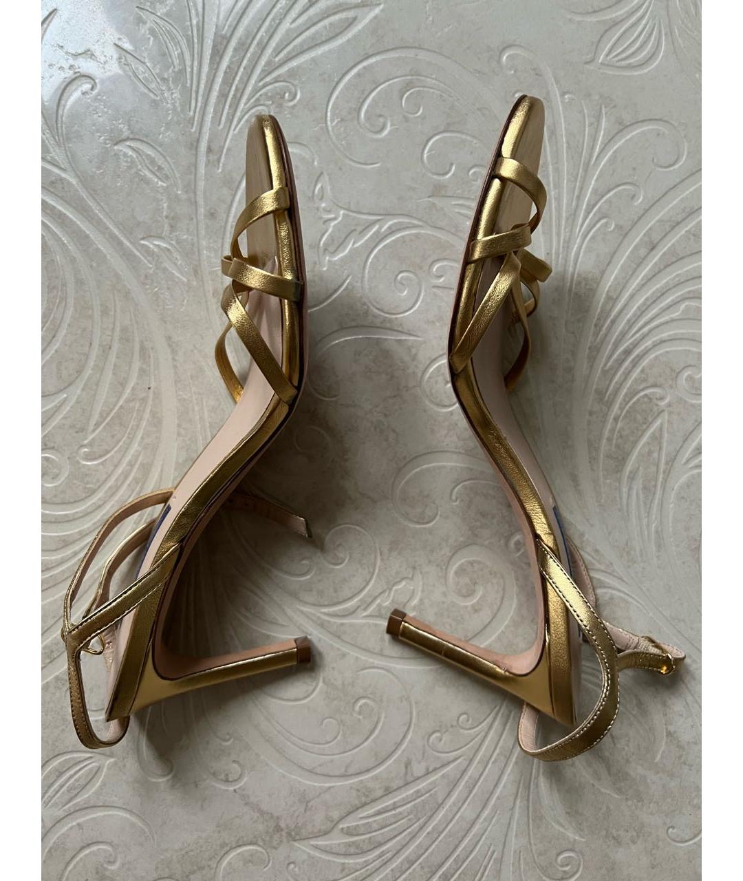 STUART WEITZMAN Золотые кожаные босоножки, фото 5