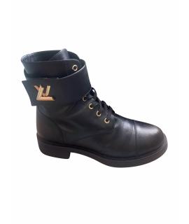 LOUIS VUITTON Ботинки