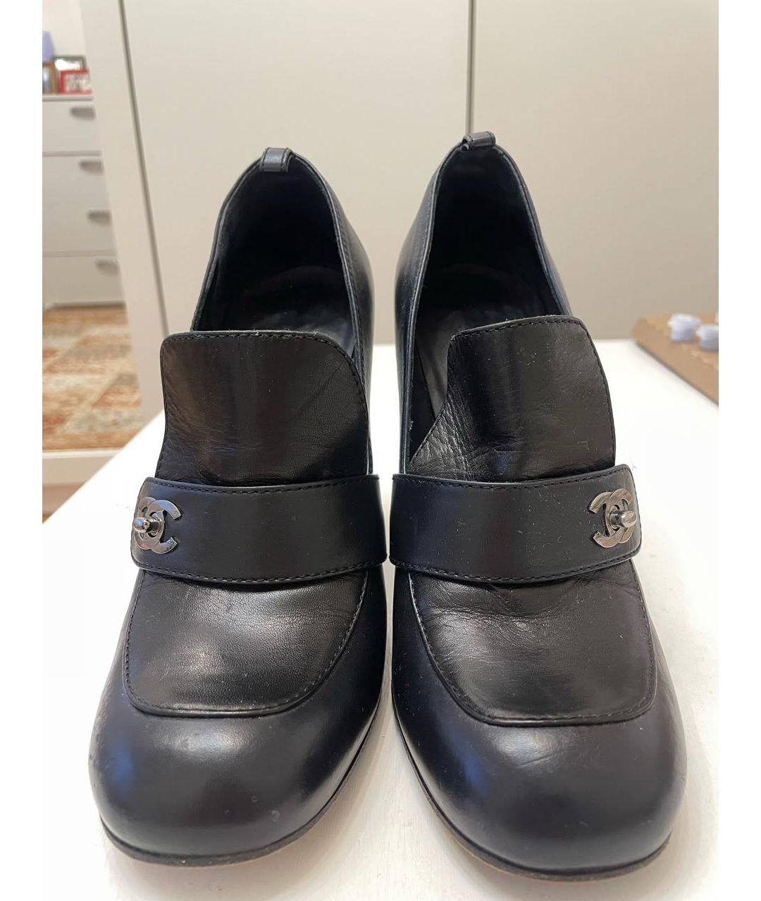 CHANEL Черные кожаные туфли, фото 2
