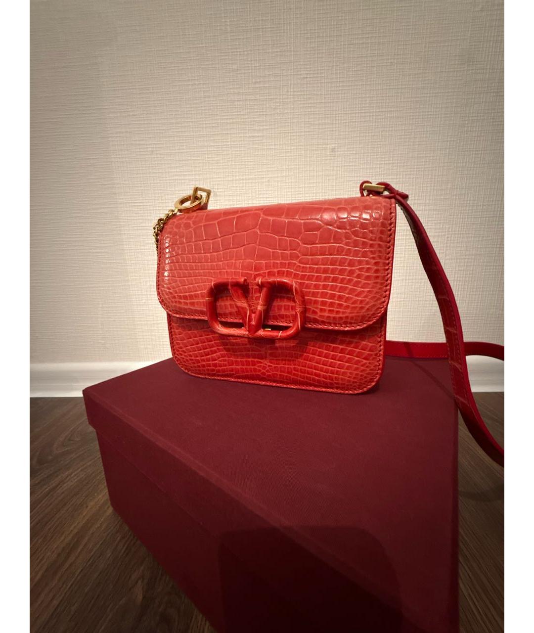 VALENTINO Красная сумка через плечо из экзотической кожи, фото 5