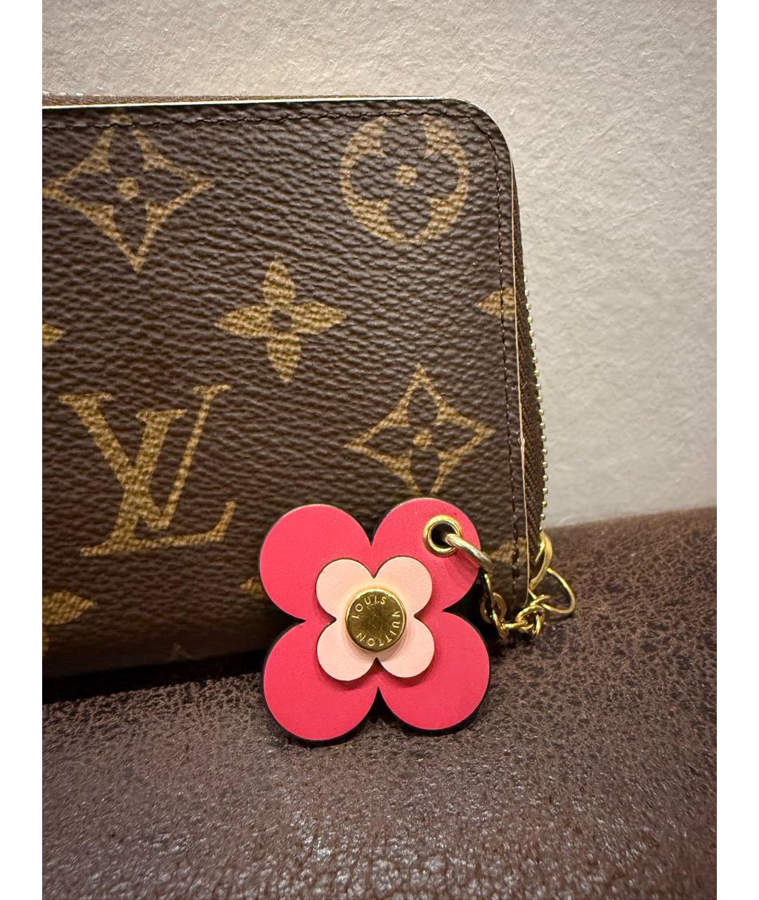 LOUIS VUITTON Коричневый кожаный кошелек, фото 5