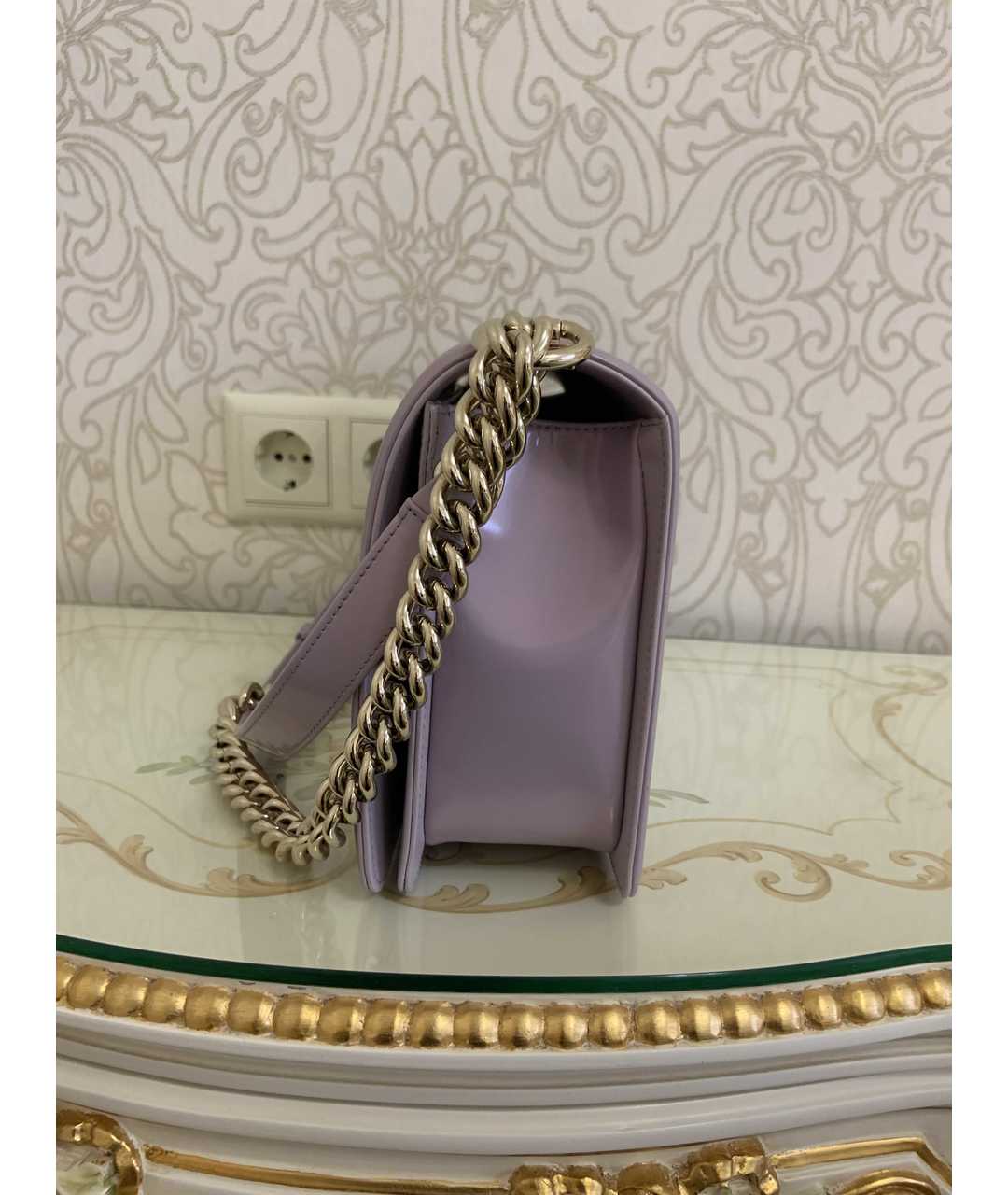 CHANEL PRE-OWNED Фиолетовая сумка тоут из лакированной кожи, фото 2