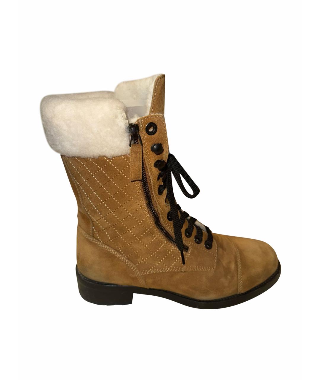 CHANEL Бежевые замшевые сапоги, фото 1