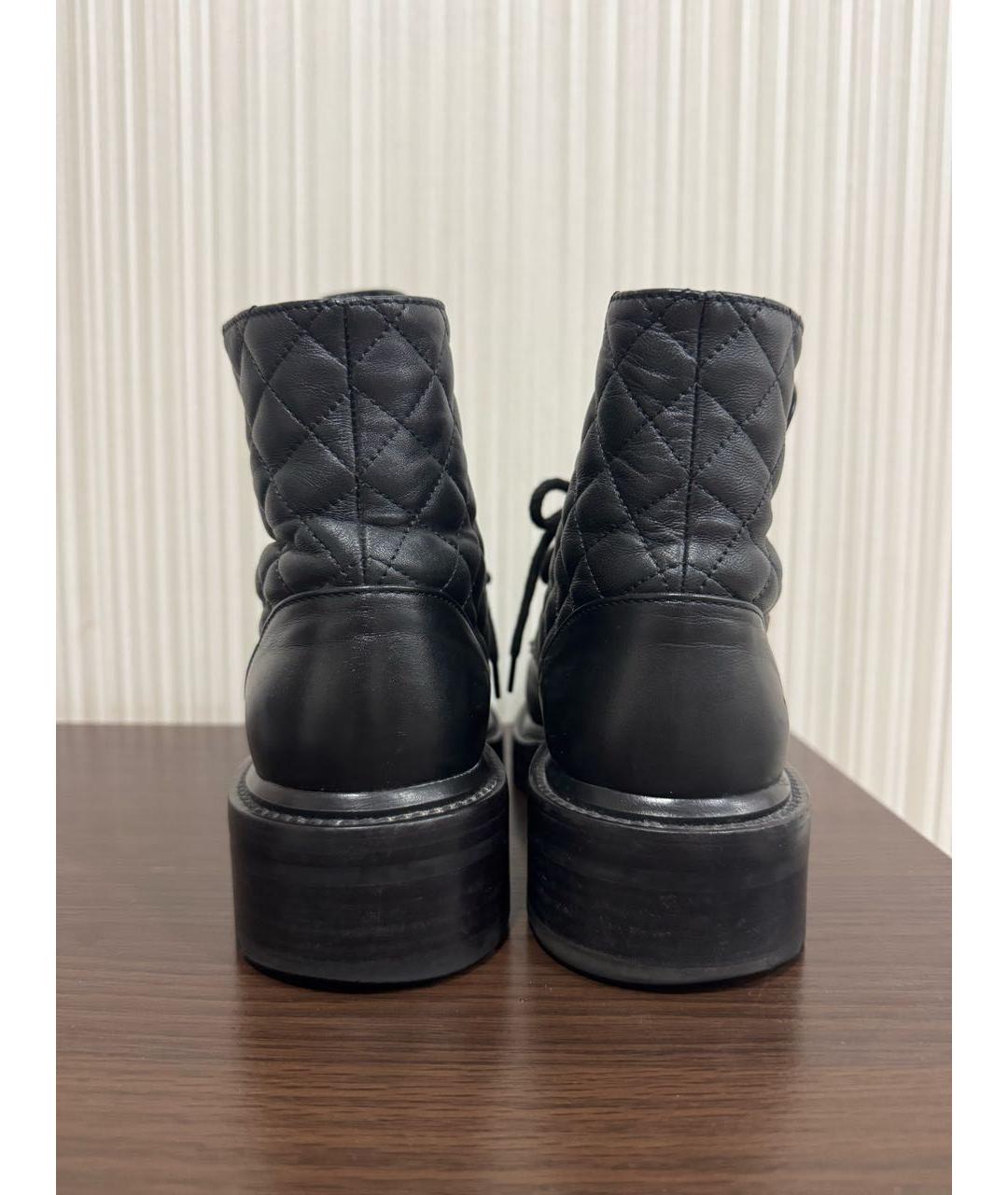 CHANEL Черные кожаные ботинки, фото 3