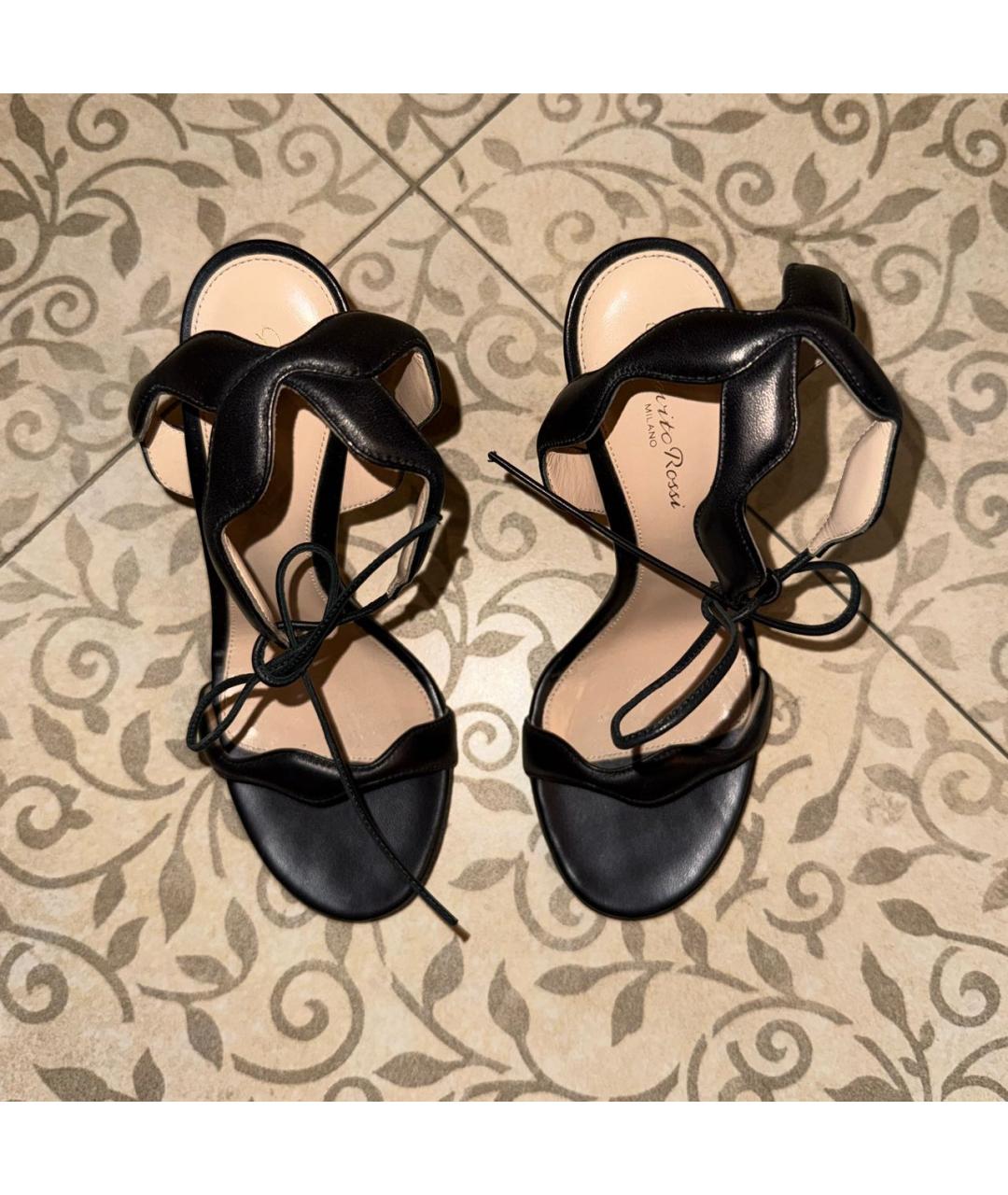 GIANVITO ROSSI Черные кожаные туфли, фото 3