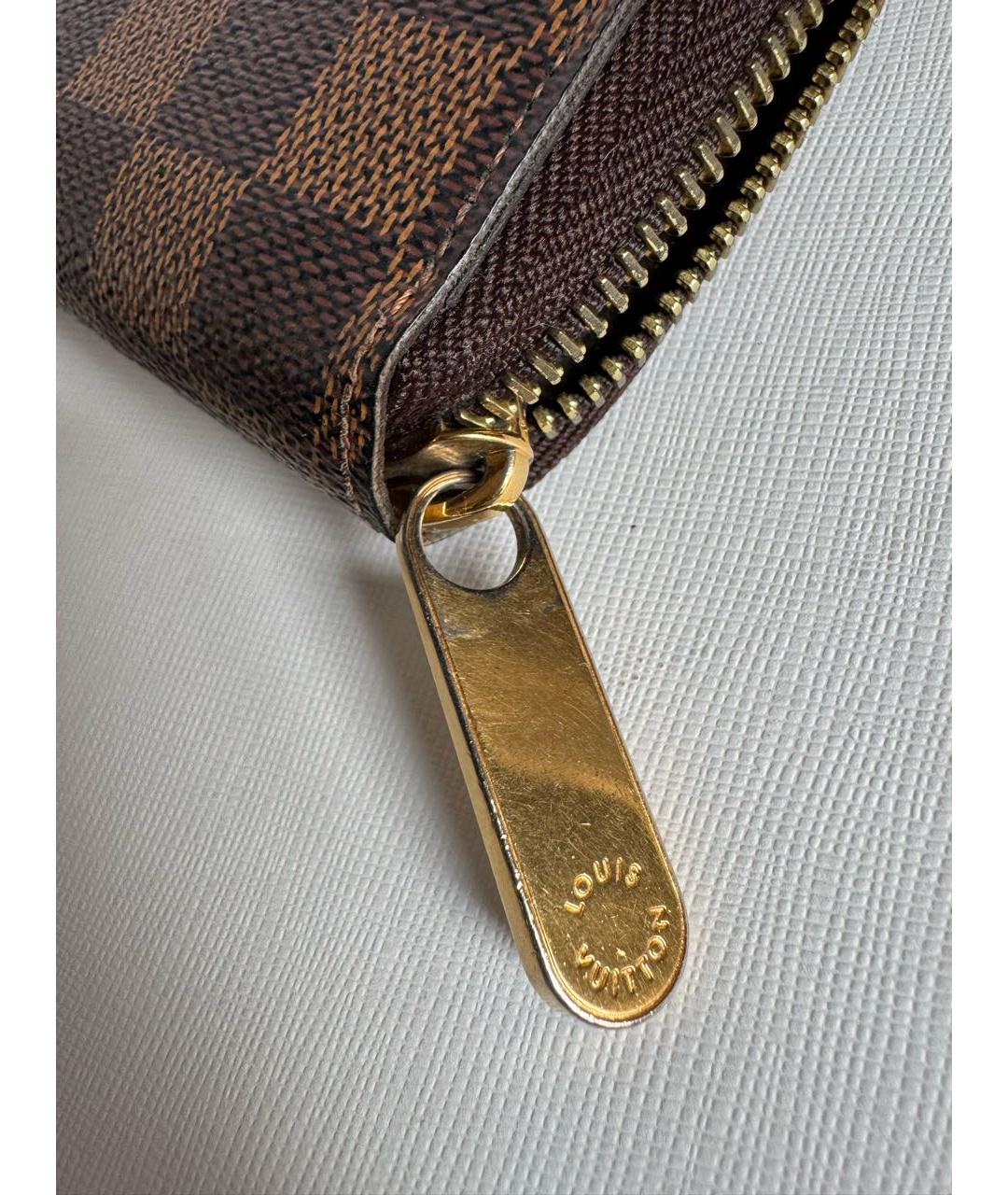 LOUIS VUITTON Коричневый кожаный кошелек, фото 3