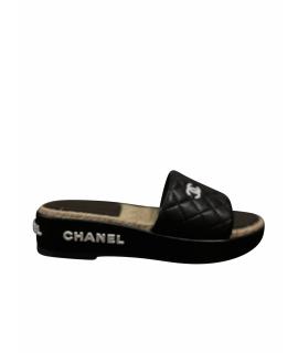 CHANEL Шлепанцы