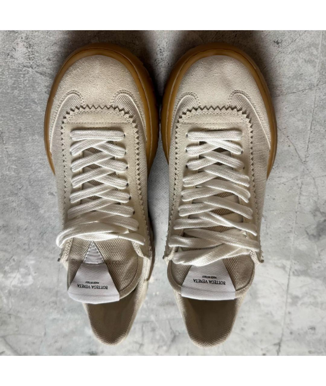 BOTTEGA VENETA Бежевые замшевые низкие кроссовки / кеды, фото 3