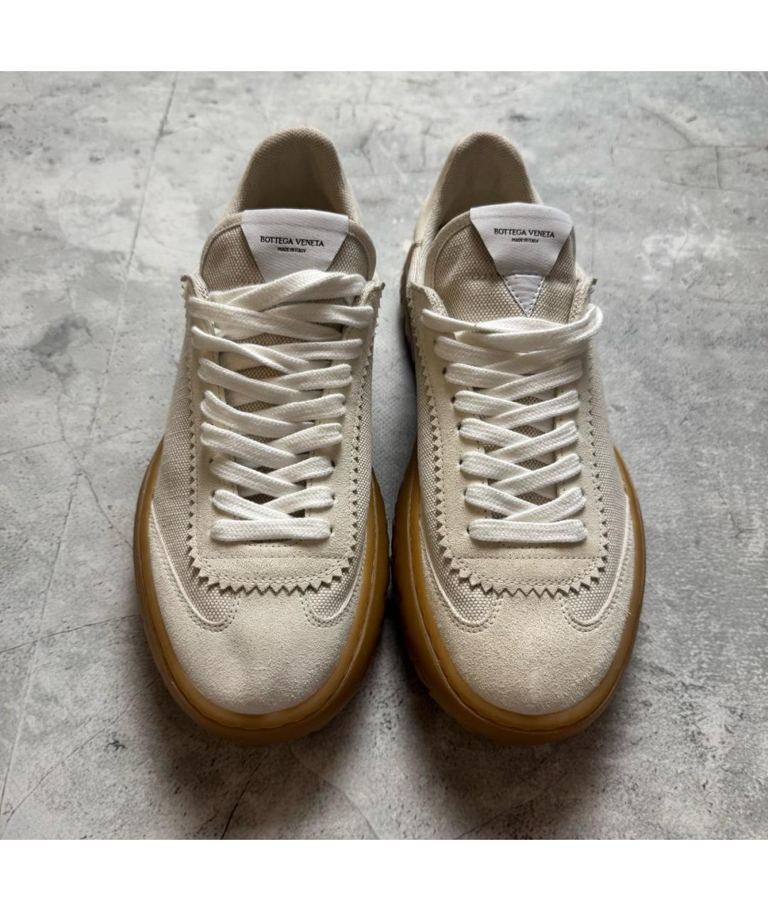 BOTTEGA VENETA Бежевые замшевые низкие кроссовки / кеды, фото 2
