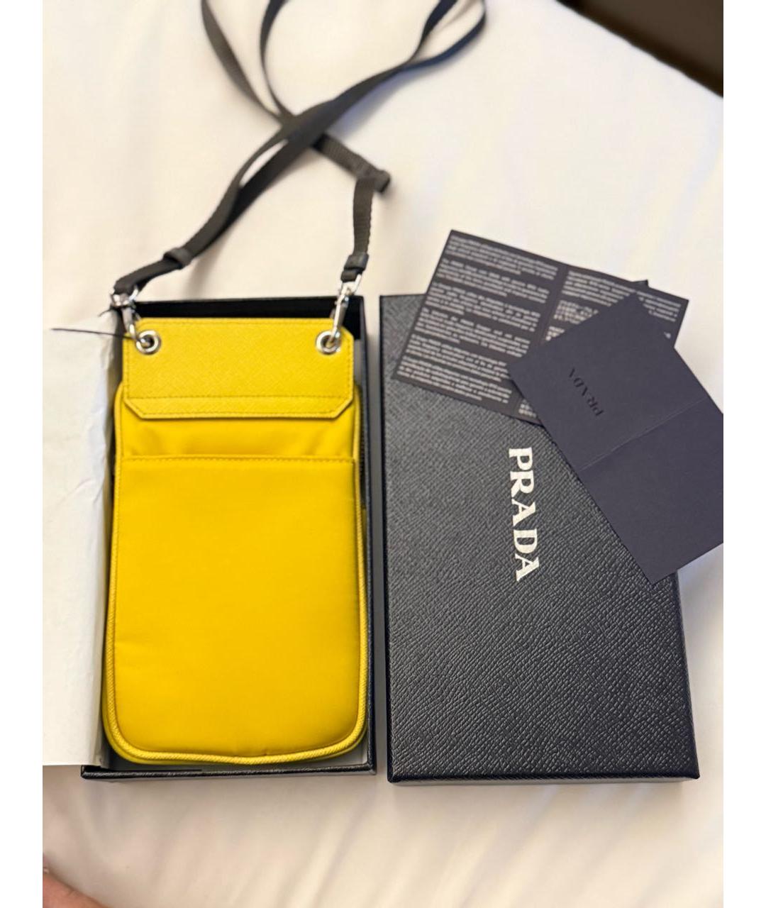 PRADA Желтая синтетическая сумка на плечо, фото 4