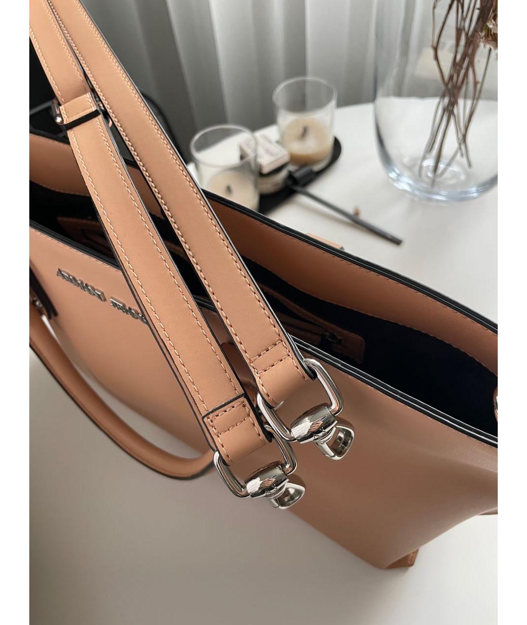 ARMANI JEANS Бежевая сумка с короткими ручками из искусственной кожи, фото 2