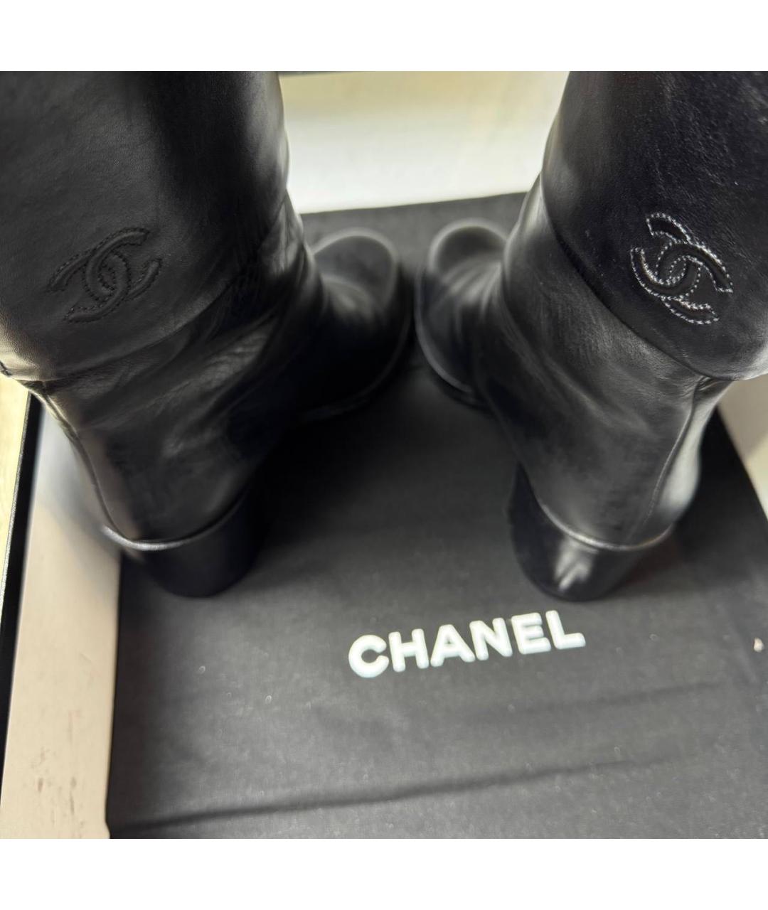 CHANEL Черные кожаные сапоги, фото 5