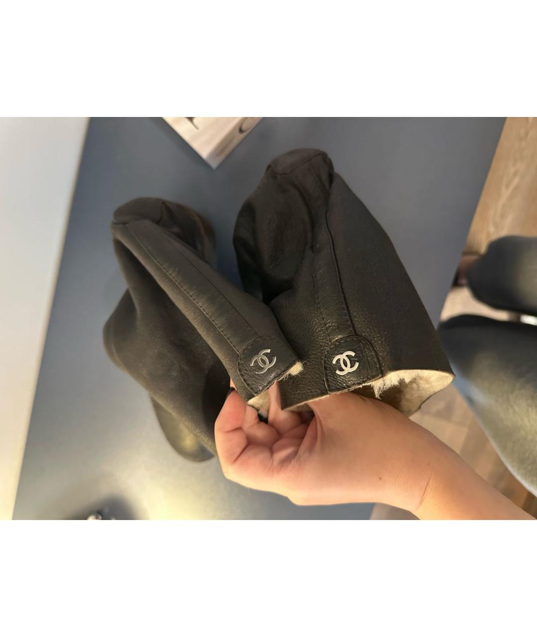 CHANEL Коричневые замшевые полусапоги, фото 3