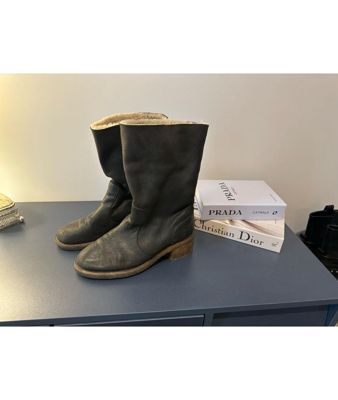 CHANEL Коричневые замшевые полусапоги, фото 9