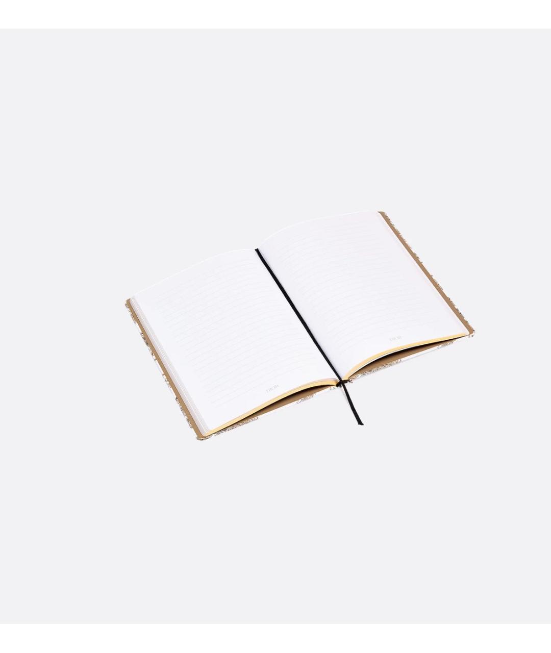 CHRISTIAN DIOR Книга, фото 3