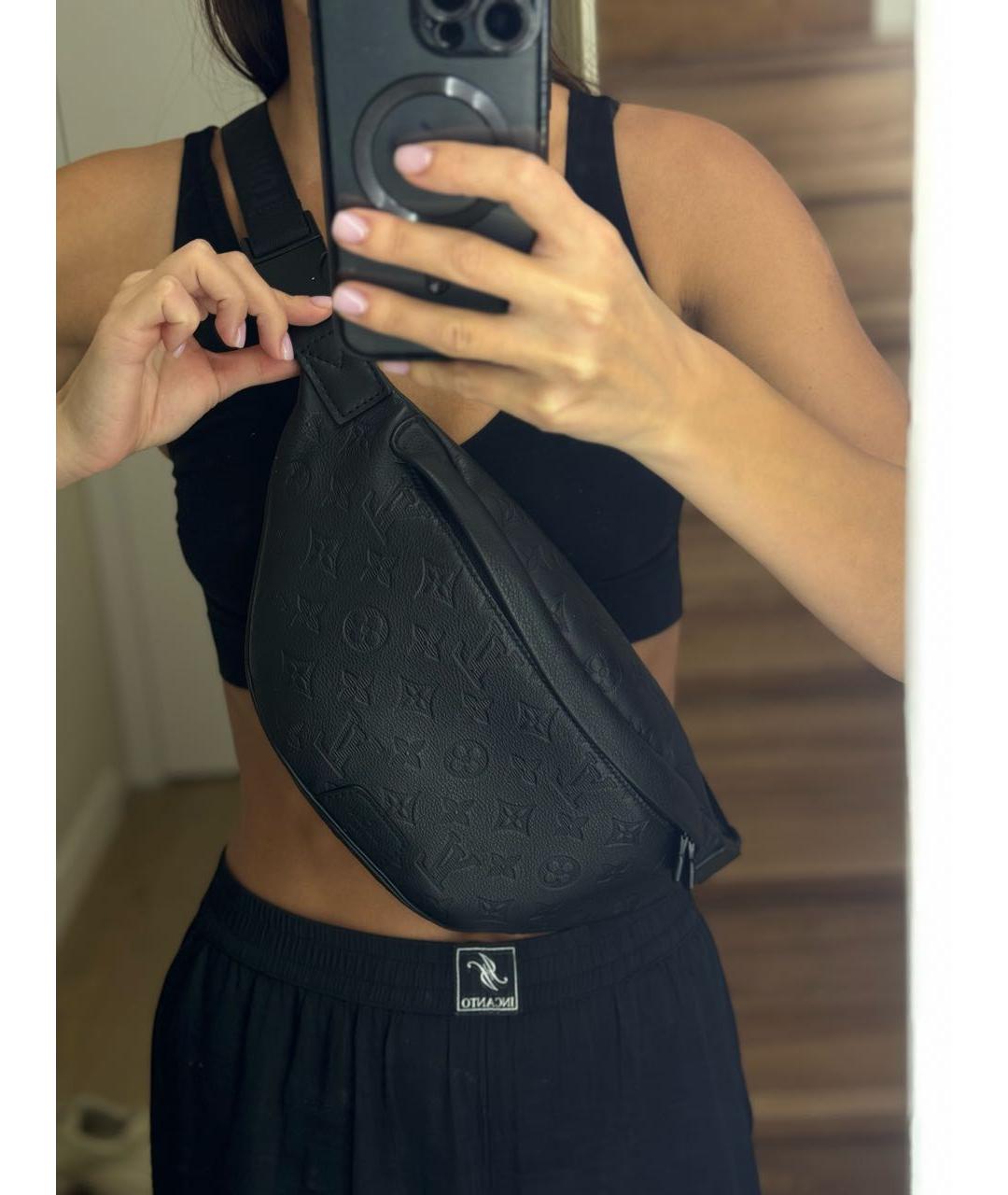 LOUIS VUITTON Черная кожаная поясная сумка, фото 2