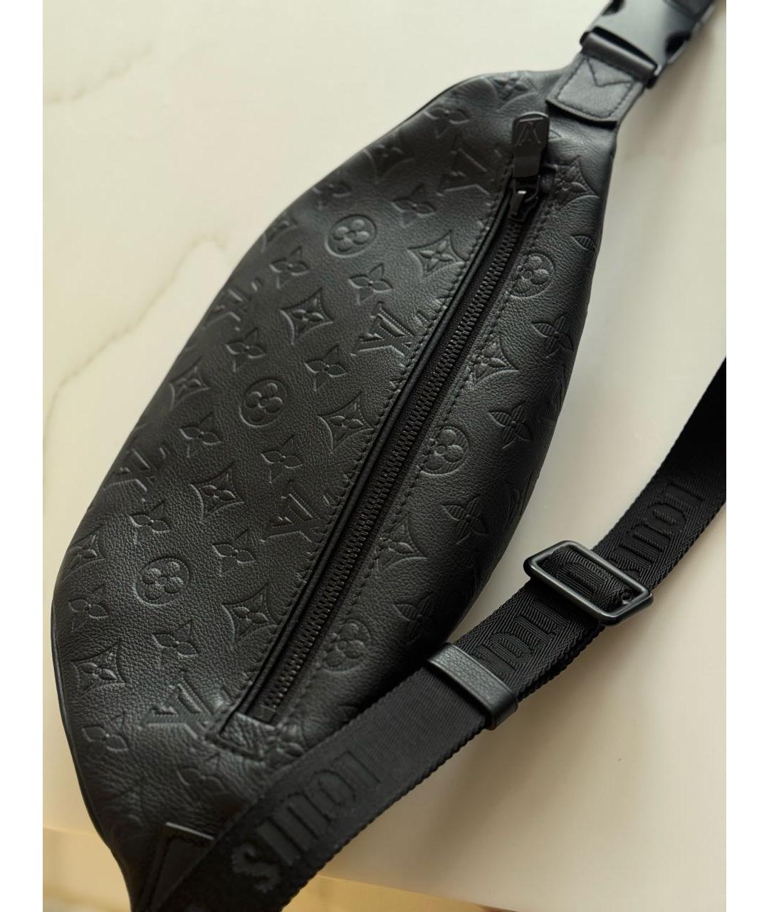 LOUIS VUITTON Черная кожаная поясная сумка, фото 4