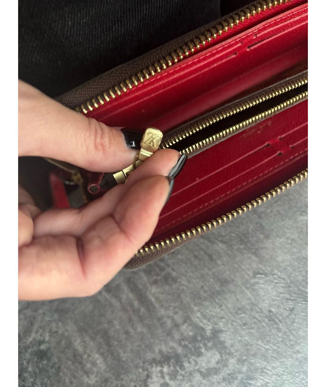 LOUIS VUITTON Коричневый кошелек, фото 6