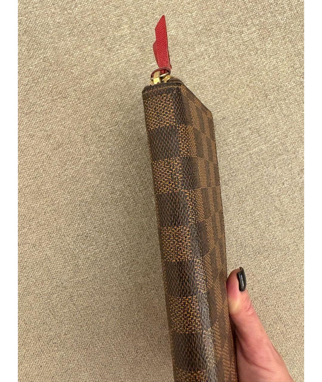 LOUIS VUITTON Коричневый кошелек, фото 3