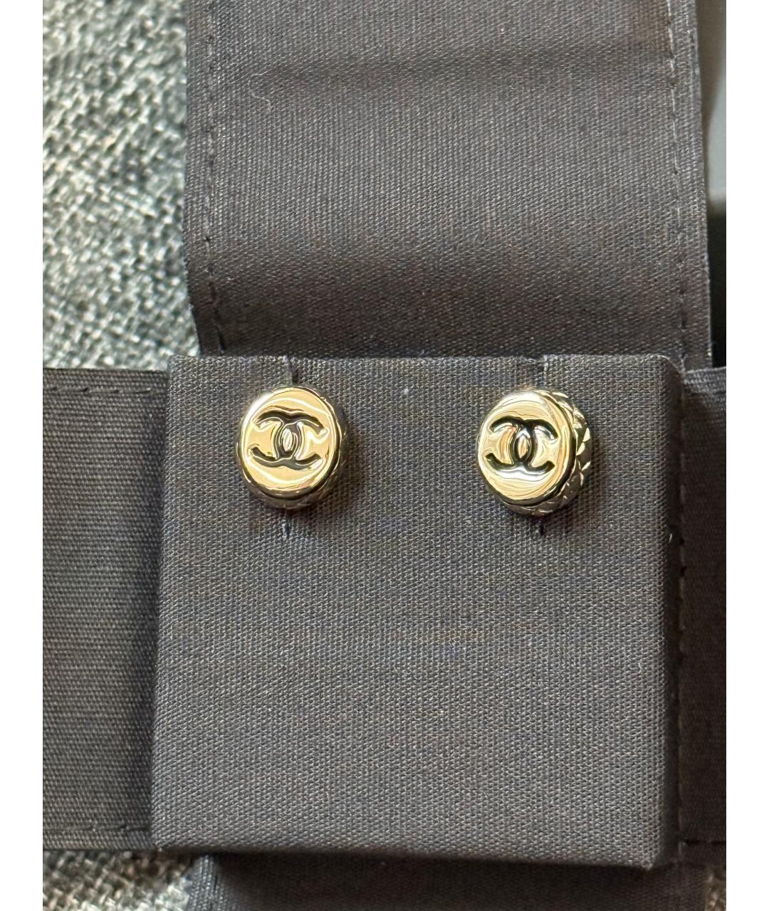 CHANEL Золотые металлические серьги, фото 3